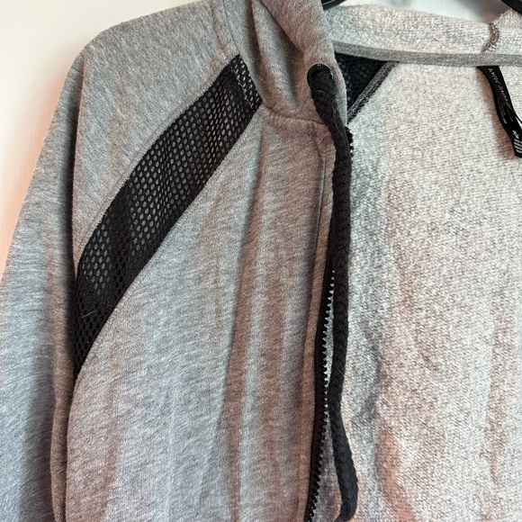 Zipper Jacket - Picture 2 of 5